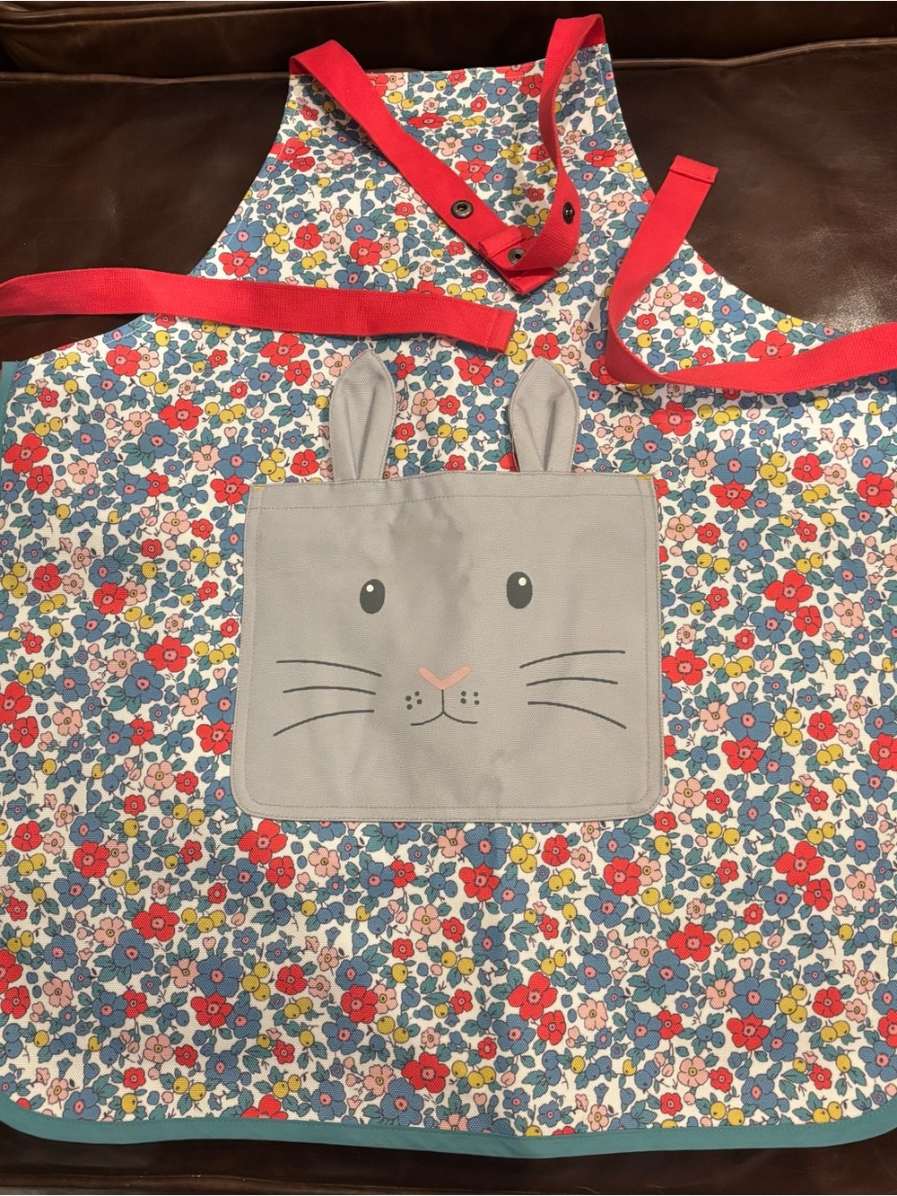 Boden Kids Floral Bib Apron with Gray Bunny Pocket and Red Ties